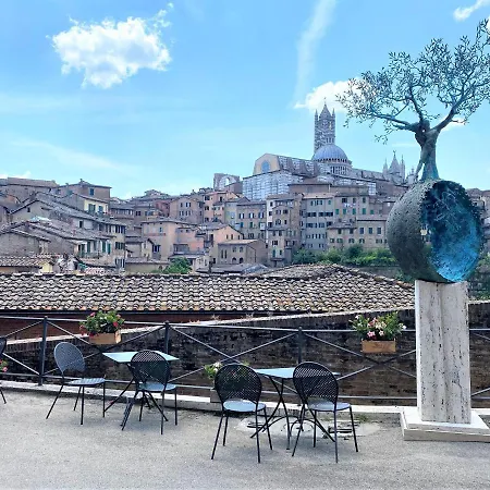 Apartment Camporegio 31- In Centro Con Vista Sul Duomo Siena