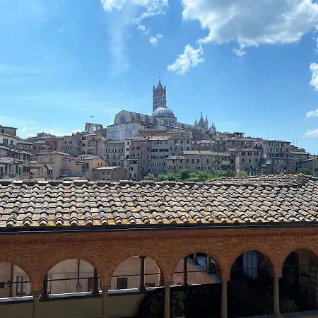 Camporegio 31- In Centro Con Vista Sul Duomo Siena